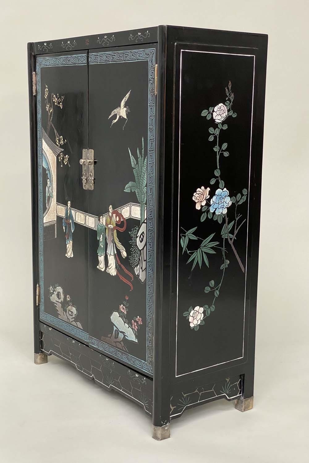 CHINESE SIDE CABINET, lacquered with incised polychrome Chinoiserie decoration and two panel - Image 4 of 7