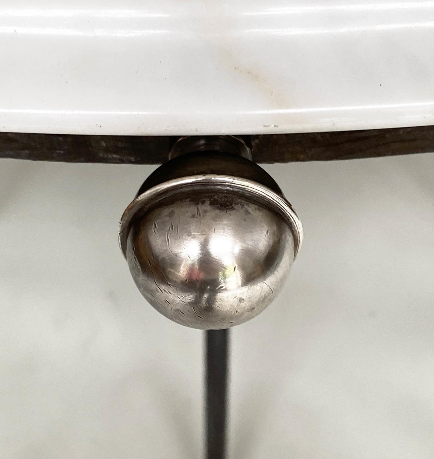 CIRCULAR/CENTRE TABLE, circular veined/striated white marble top, raised on wrought iron base, - Image 2 of 10