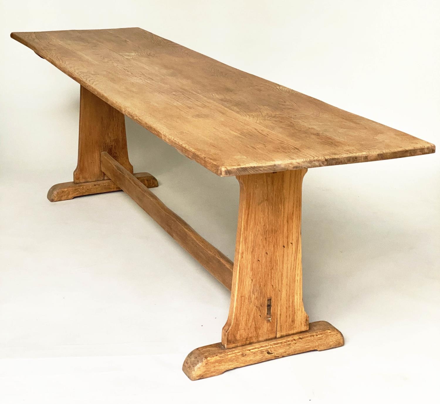 REFECTORY TABLE, vintage English oak with planked narrow rectangular top and twin trestle - Bild 2 aus 6