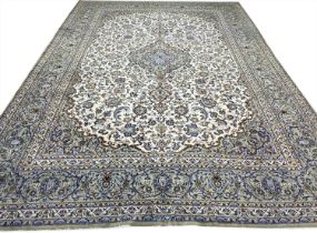 FINE PERSIAN ISPHAHAN DESIGN CARPET, 418cm x 296cm.