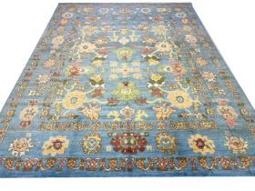 FINE CONTEMPORARY OUSHAK CARPET, 402cm x 300cm.