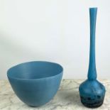 RINA MENARDI, turquoise ceramic bowl, along with a blue black speckled glass vase, 47cm H. (2)