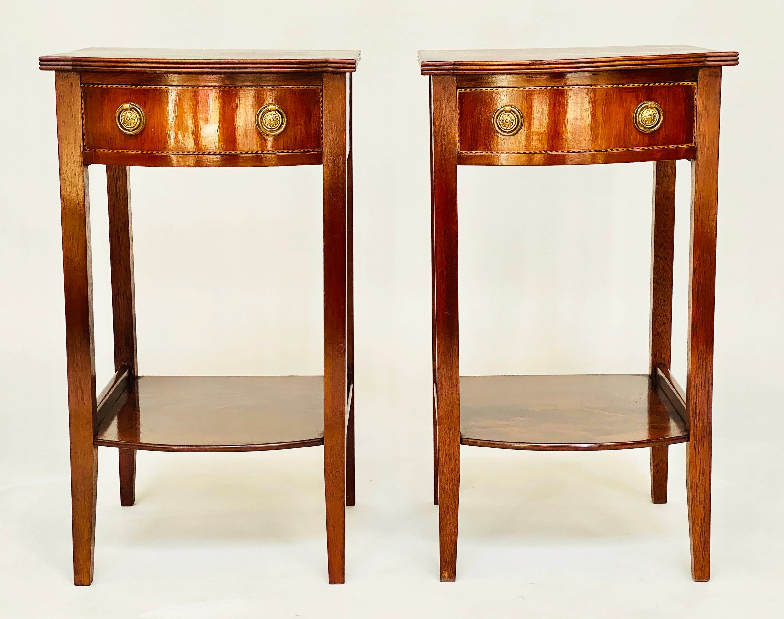 BEDSIDE/LAMP TABLES, a pair, George III design flame mahogany and crossbanded each with drawer and