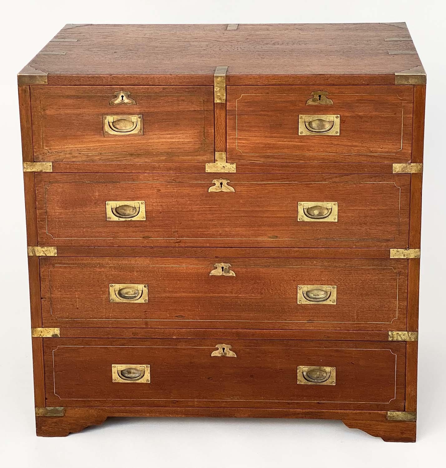 CAMPAIGN STYLE CHEST, mid 20th century Indian, teak and brass bound with two short and three long - Bild 2 aus 10