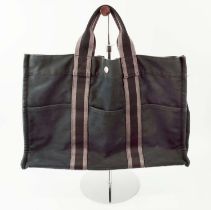 HERMÈS VINTAGE FOURRE TOUT UNISEX TOTE BAG, canvas with snap closure, silver tone hardware, with