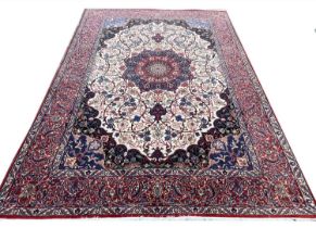 FINE PERSIAN ISPHAHAN CARPET, 295cm x 200cm.