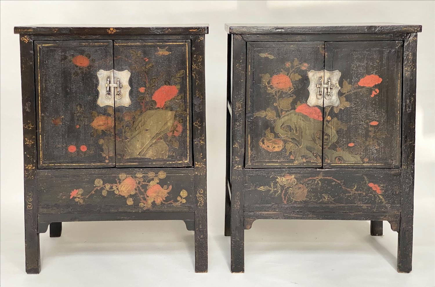 CHINESE CABINETS, a pair, early 20th century black lacquered and gilt Chinoiserie decorated each - Image 13 of 13