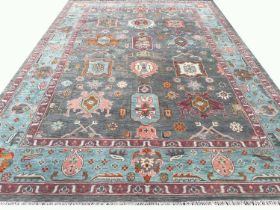 FINE CONTEMPORARY BAKSHAISH DESIGN CARPET, 416cm x 305cm.