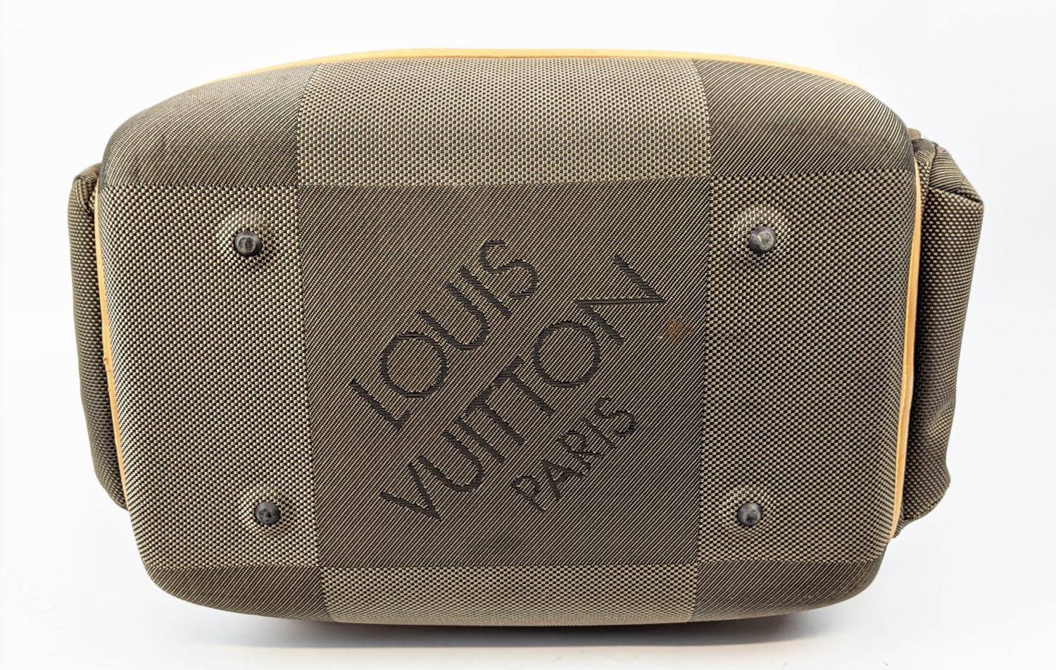 LOUIS VUITTON GEANT AVENTURIER TRAVEL BAG, grey canvas with natural leather trims and handles,