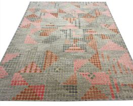 FINE CONTEMPORARY ART DECO DESIGN CARPET, 310cm x 246cm.