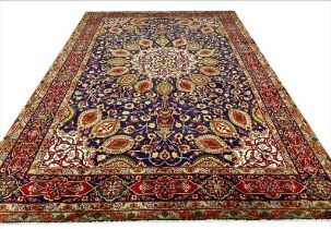 FINE PERSIAN ARDEBIL DESIGN CARPET, 310cm x 205cm.