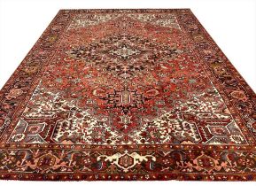 FINE PERSIAN HERIZ CARPET, 340cm x 250cm.