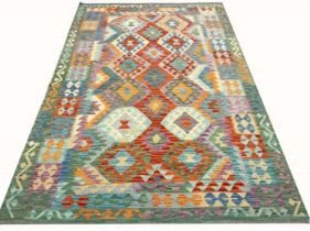 FINE ANATOLIAN KILIM, 252cm x 172cm.