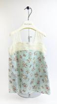 GUCCI PROVANCE TOP, size 36/4 Y, made in Italy, linen with cotton lining, with dogs flower and masks