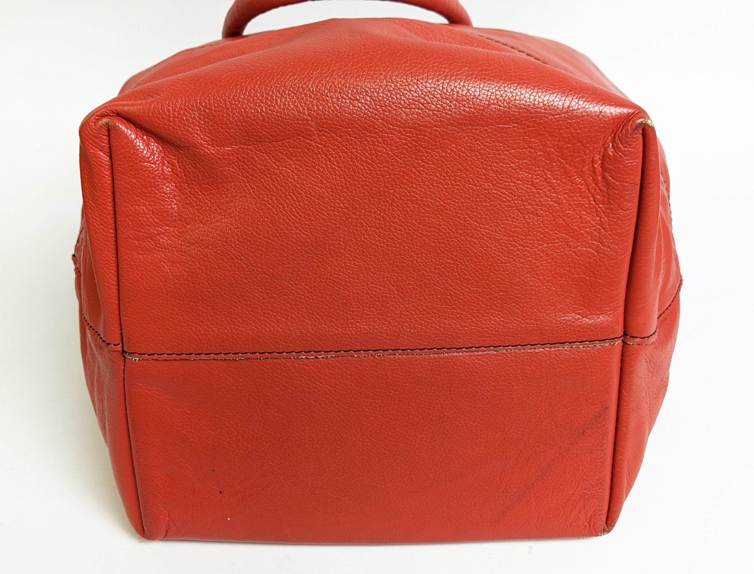 FERRAGAMO VINTAGE TOTE BAG, nylon with leather strap, top zippered closure and silver tone - Bild 6 aus 19