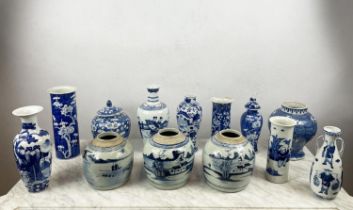 QUANTITY OF CHINESE BLUE AND WHITE, thirteen in total including sleeve vases, decorated with