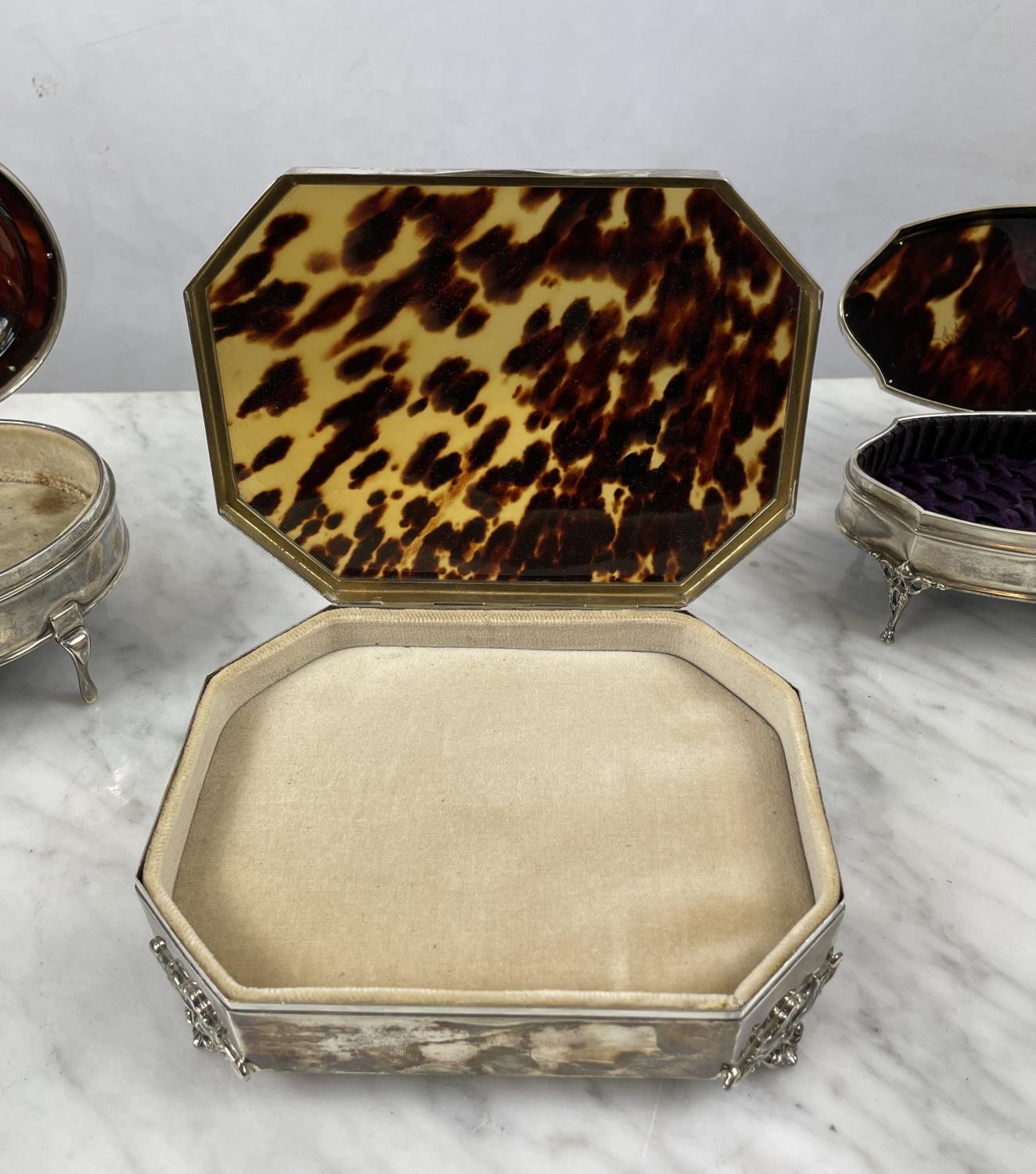 EDWARDIAN DRESSING TABLE BOXES, five various, four silver, tortoiseshell and silver pique work all - Image 9 of 10