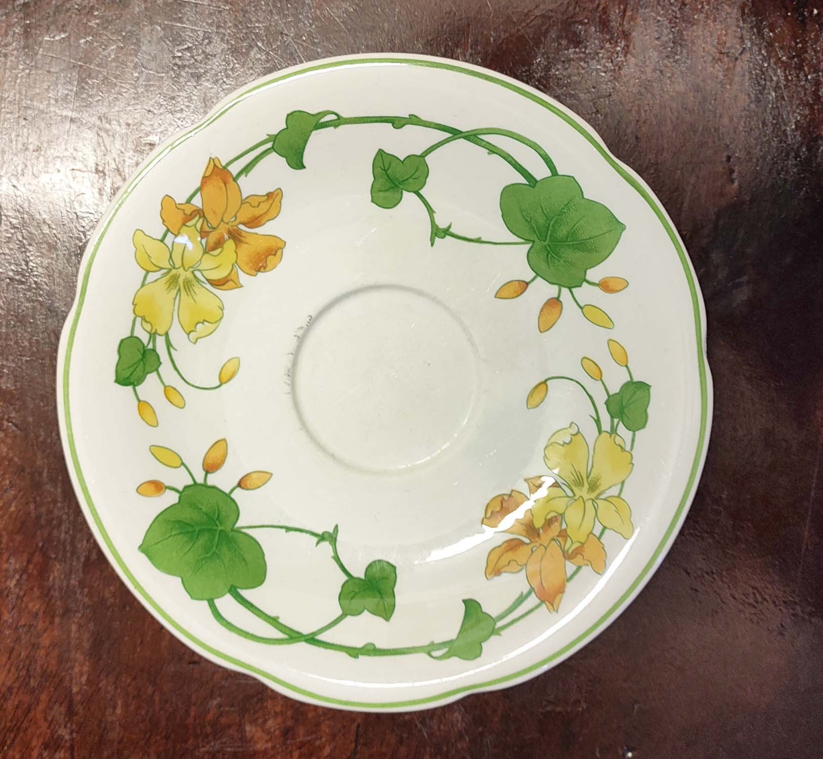 VILLEROY AND BOCH, part dinner service, 'Geranium', comprising dinner plates, dessert plates, - Image 6 of 9