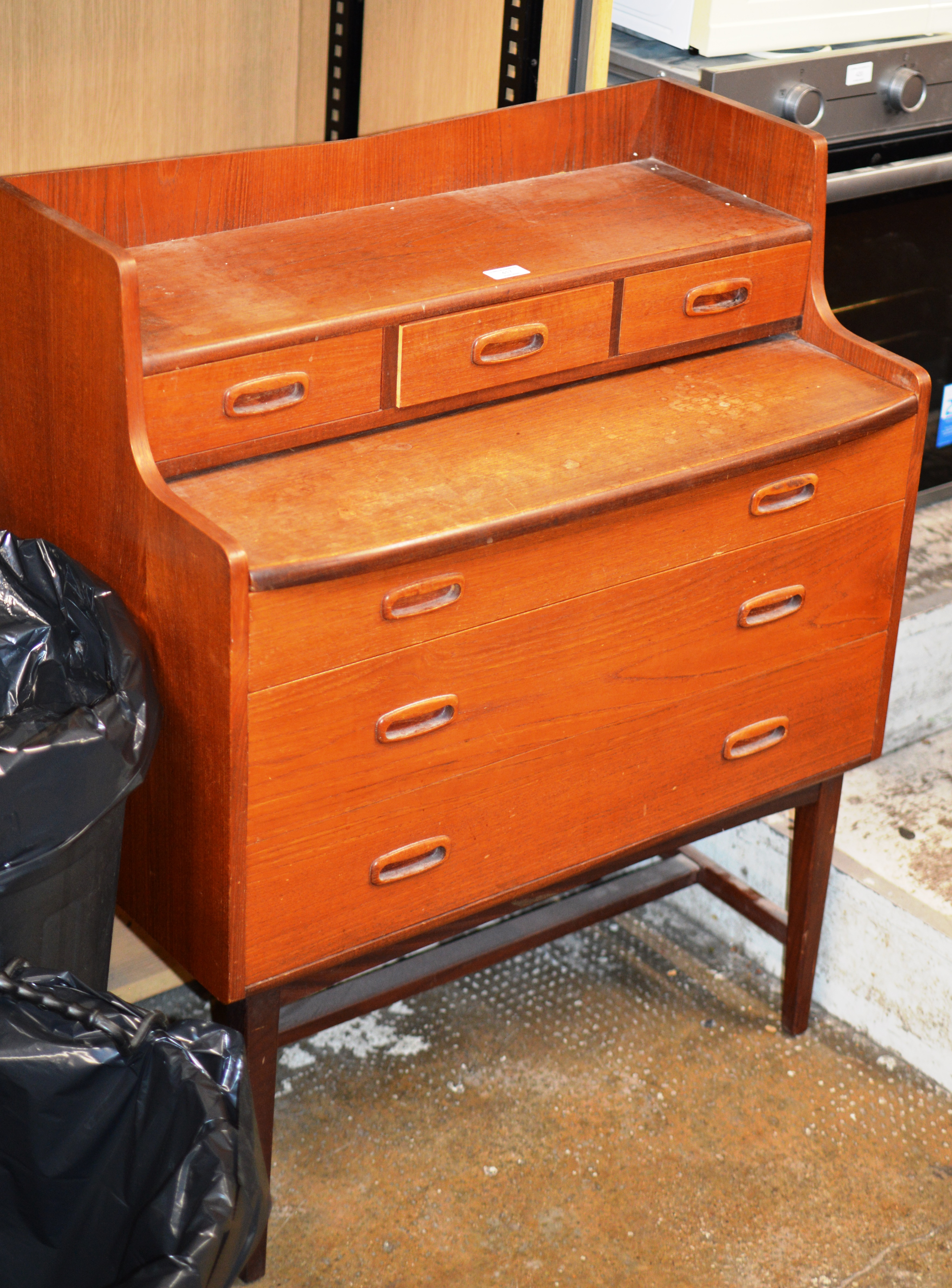 MID-CENTURY TEAK DRESSING CHEST WITH PULL OUT MIRROR