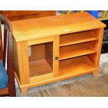 MODERN OAK TV UNIT