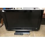 PANASONIC 32" LCD TV WITH REMOTE