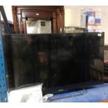 SONY 43" LED TV WITH REMOTE, 2 FAN HEATERS & VARIOUS LAMPS