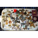 TRAY WITH LARGE QUANTITY OF OLD COINS, 17TH CENTURY COMMEMORATIVE COINS, 17TH & 18TH CENTURY