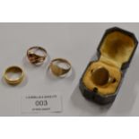 18 CARAT GOLD WEDDING BAND - APPROXIMATE WEIGHT = 5.5 GRAMS & 3 VARIOUS 9 CARAT GOLD RINGS -