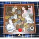 BOX WITH VARIOUS OLD COINS, USA SILVER DOLLAR, VARIOUS OLD TOKENS & COMMEMORATIVE COINS, OLD GUINEA,