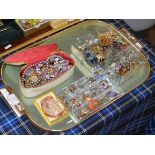 TRAY WITH QUANTITY VARIOUS COSTUME JEWELLERY