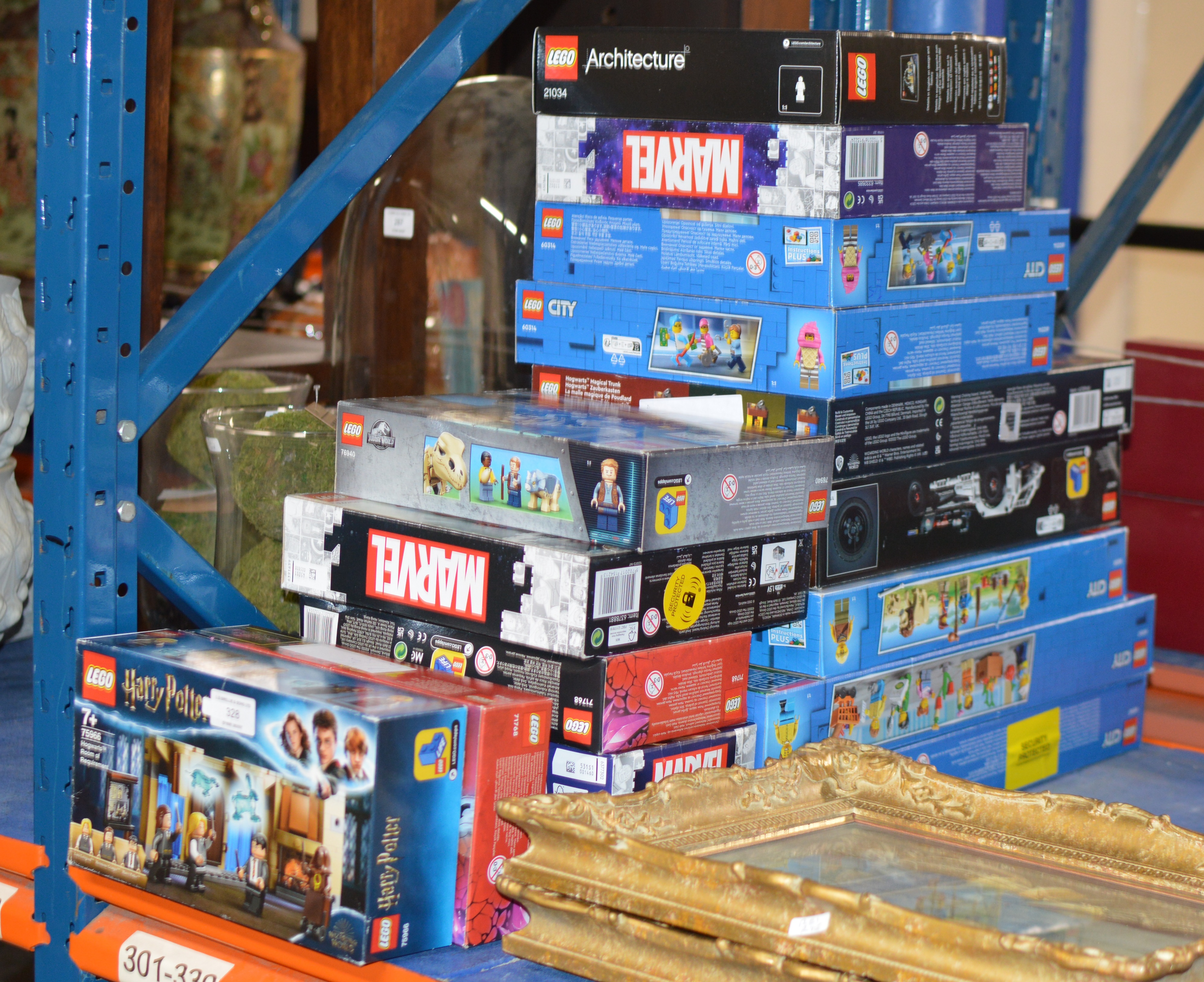 VARIOUS BOXED LEGO SETS