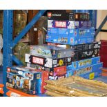 VARIOUS BOXED LEGO SETS