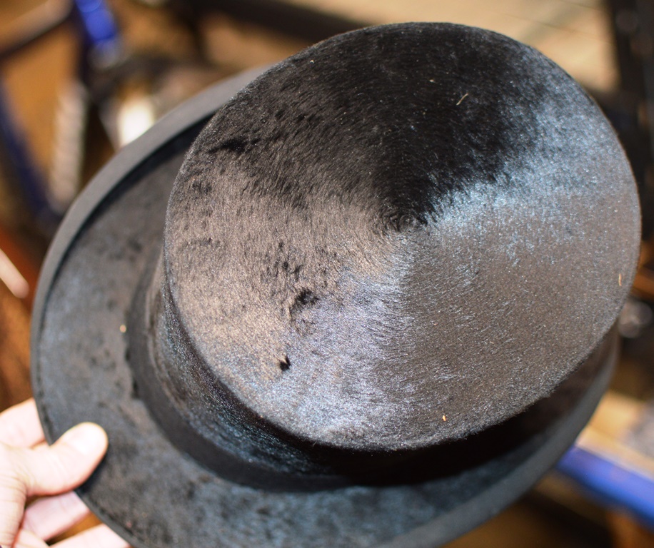 VINTAGE GENTS SILK TOP HAT BY FORSYTH BROTHERS OF MOTHERWELL, HAMILTON & WISHAW, WITH BOX - Image 5 of 6