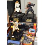 VARIOUS STAR WARS TOYS / MODELS