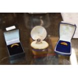 3 VARIOUS 9 CARAT GOLD DRESS STONE RINGS - APPROXIMATE WEIGHT = 9 GRAMS