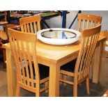 MODERN OAK DINING TABLE WITH 4 MATCHING CHAIRS