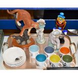 TRAY WITH QUANTITY SUSIE COOPER COFFEE WARE, FRANKLIN MINT CAT DISPLAY ON STAND, 2 NAO FIGURINES &