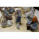 TRAY WITH VARIOUS LLADRO FIGURINE ORNAMENTS, FAIRY FIGURINES, UNICORN ORNAMENT, CLOWN ETC, ALL