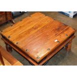 RUSTIC STYLE SQUARE COFFEE TABLE