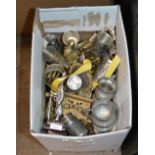 BOX WITH SOUVENIR PEWTER WARE, BRASS ORNAMENTS ETC