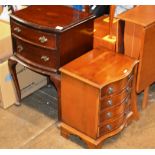 REPRODUCTION MAHOGANY 4 DRAWER BEDSIDE CHEST & MAHOGANY STAINED 2 DRAWER BEDSIDE CHEST