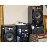 PHILLIPS HIFI SYSTEM WITH TWIN SPEAKERS AND MAX SOUND SPEAKER AND REMOTE