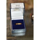 18 CARAT GOLD WEDDING BAND - APPROXIMATE WEIGHT = 5 GRAMS