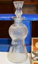 EDINBURGH CRYSTAL THISTLE DECANTER WITH STOPPER