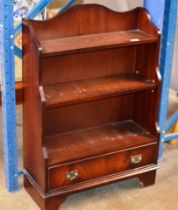REPRODUCTION MAHOGANY BOOKCASE WITH SINGLE DRAWER