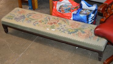 TAPESTRY TOP STOOL