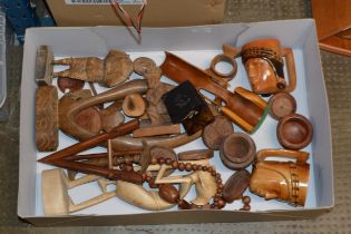 BOX WITH ASSORTED WOODEN WARE