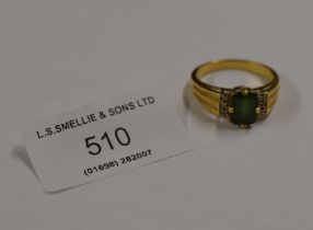 18 CARAT GOLD DRESS STONE RING - APPROXIMATE WEIGHT = 5.9 GRAMS