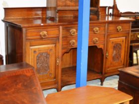 VICTORIAN MAHOGANY SIDEBOARD