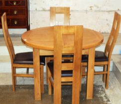 MODERN OAK CIRCULAR TABLE WITH 4 MATCHING CHAIRS